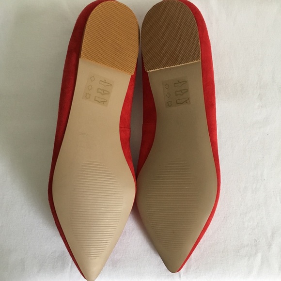 Shoe Mint Red Suede Flats Size 8 - Picture 6 of 8